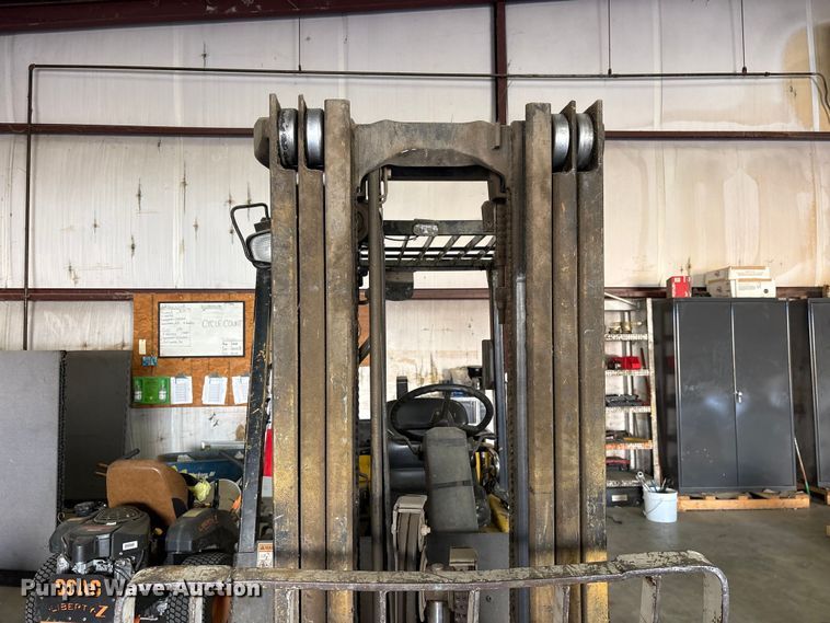 image for item ET2248 Yale GLC050RGNUAE084 forklift