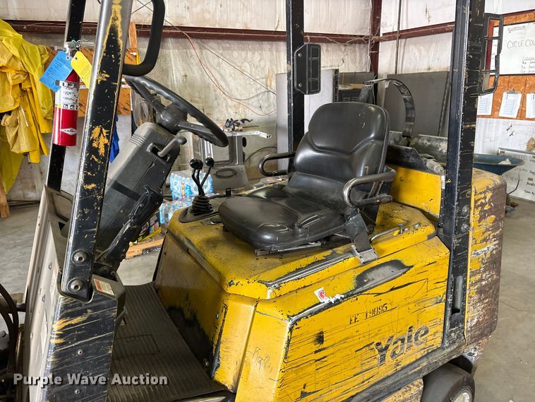 image for item ET2248 Yale GLC050RGNUAE084 forklift