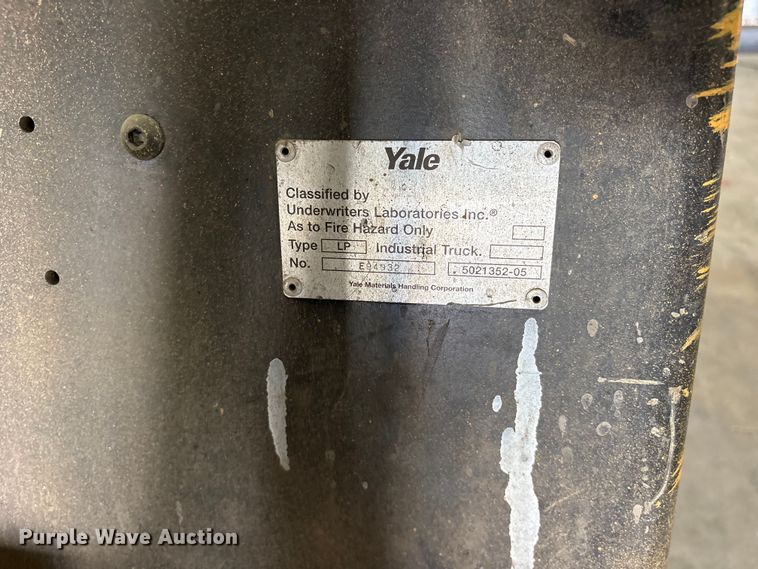 image for item ET2248 Yale GLC050RGNUAE084 forklift