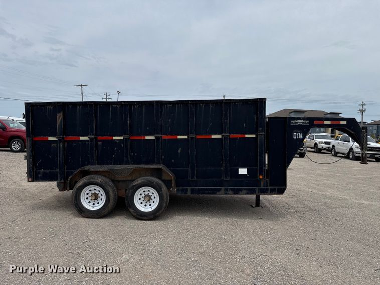image for item ET6357 2007 Horse Creek Manufacturing dump trailer