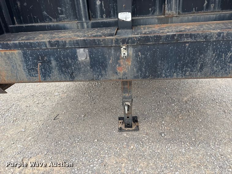 image for item ET6357 2007 Horse Creek Manufacturing dump trailer