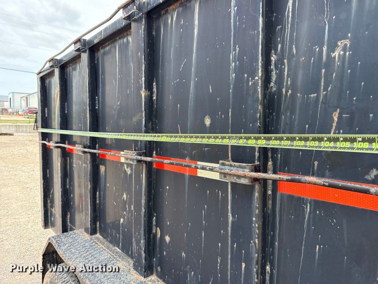 image for item ET6357 2007 Horse Creek Manufacturing dump trailer
