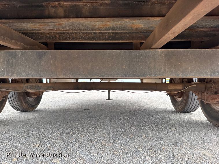 image for item ET6357 2007 Horse Creek Manufacturing dump trailer