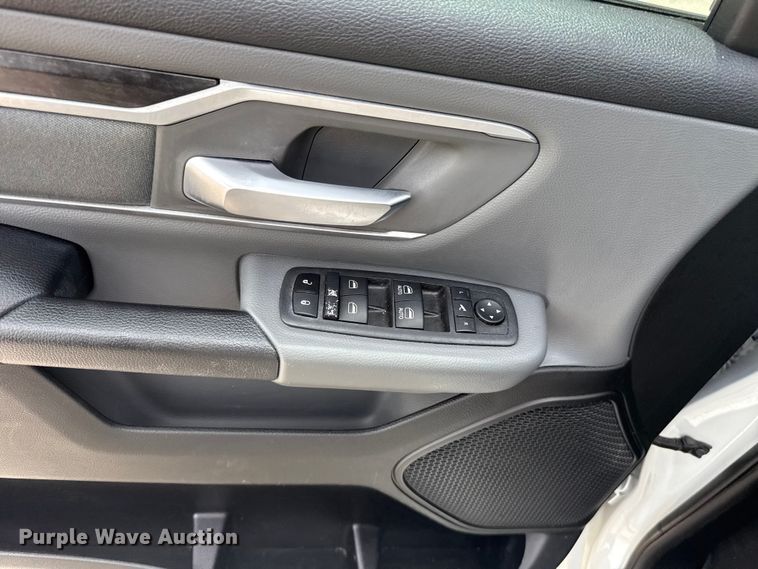 image for item ET6360 2023 Ram 1500 Crew Cab pickup truck