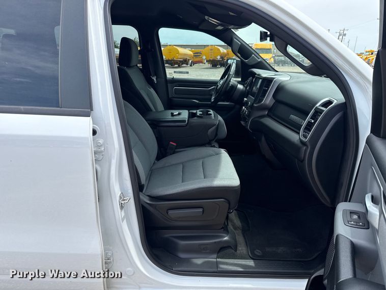 image for item ET6360 2023 Ram 1500 Crew Cab pickup truck
