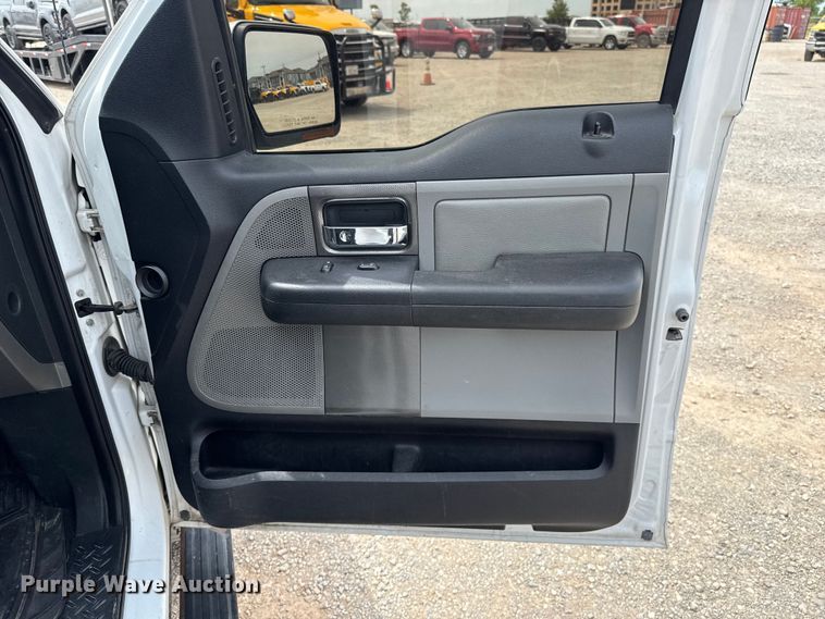 image for item ET6361 2007 Ford F150 Crew Cab pickup truck