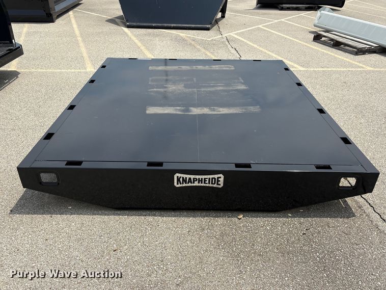 image for item EU0615 Knapheide PVMXS -738 flatbed