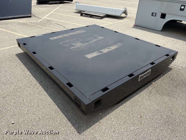 image for item EU0615 Knapheide PVMXS -738 flatbed