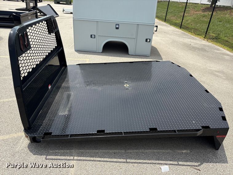 image for item EU0618 Knapheide PGTB-86-F flatbed