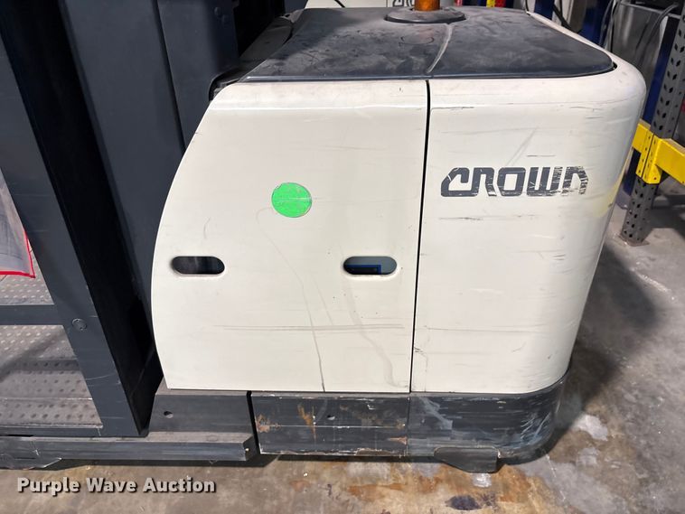 image for item EU0654 2018 Crown SP3520-30 order picker