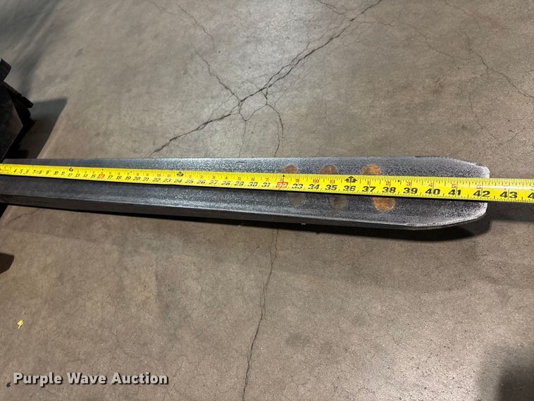image for item EU0655 2019 Crown SP3520-30 order picker
