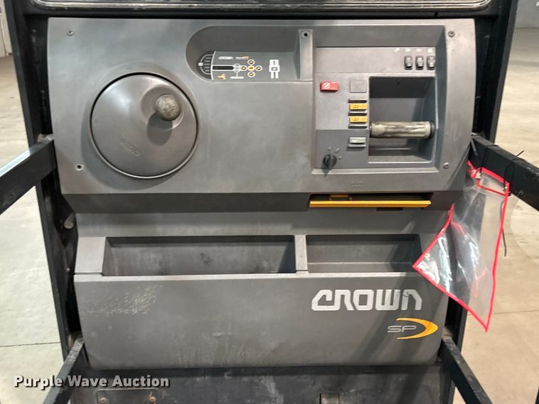 image for item EU0656 2018 Crown SP3520-30 order picker