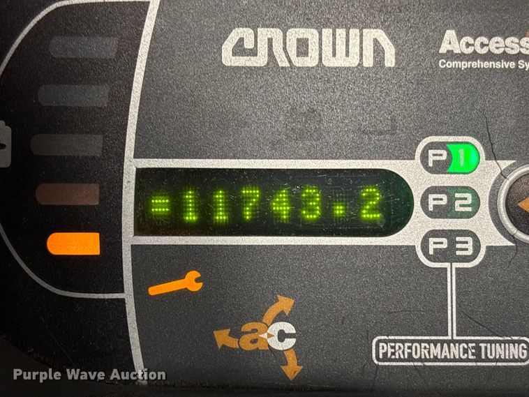 image for item EU0657 2018 Crown SP3520-30 order picker