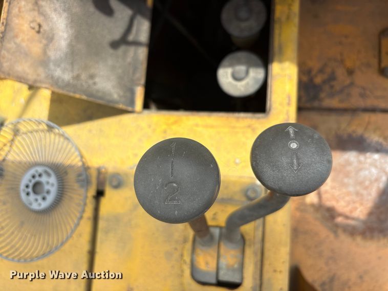 image for item EU5608 Toyota air craft tug