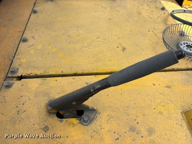 image for item EU5608 Toyota air craft tug