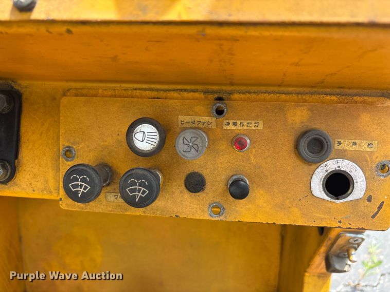 image for item EU5608 Toyota air craft tug