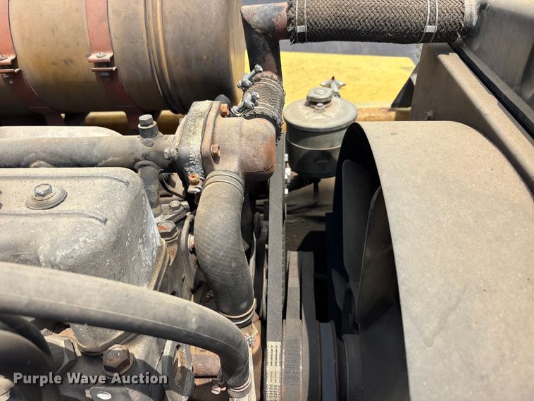 image for item EU5608 Toyota air craft tug