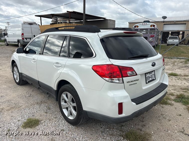 image for item EU5703 2013 Subaru Outback SUV