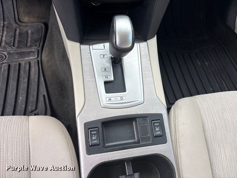 image for item EU5703 2013 Subaru Outback SUV