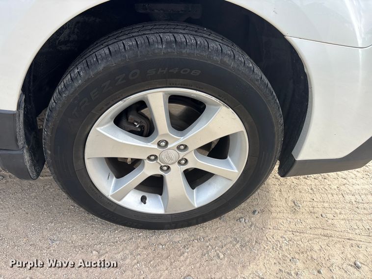 image for item EU5703 2013 Subaru Outback SUV