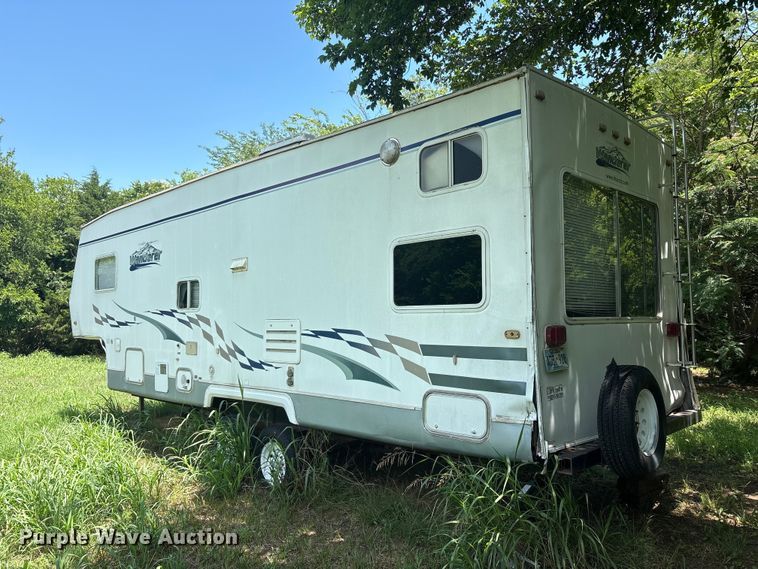 image for item EU5717 2005 Wanderer by MVP RV Inc camper