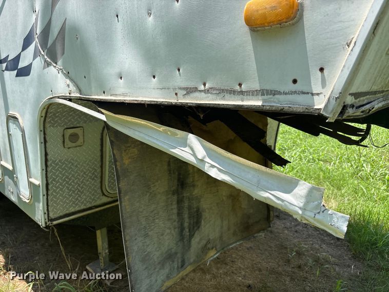 image for item EU5717 2005 Wanderer by MVP RV Inc camper