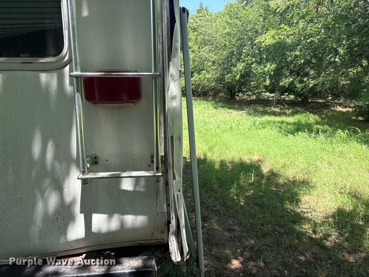 image for item EU5717 2005 Wanderer by MVP RV Inc camper