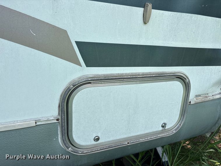 image for item EU5717 2005 Wanderer by MVP RV Inc camper