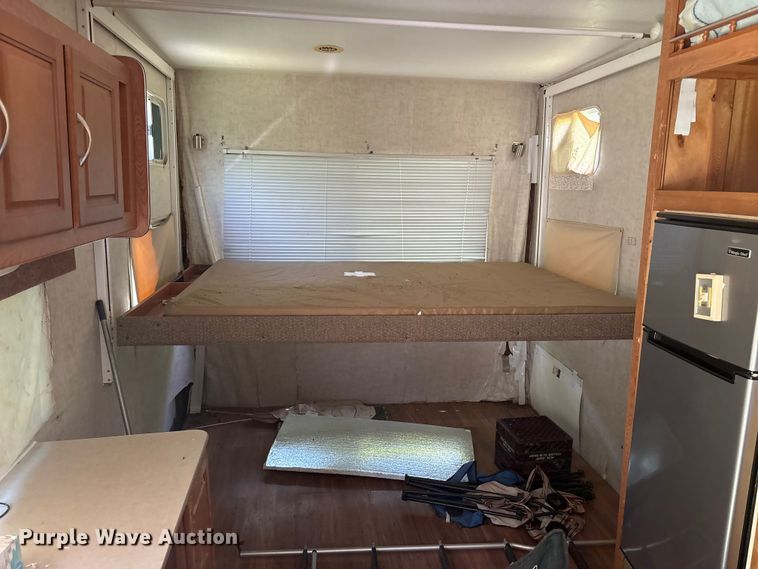 image for item EU5717 2005 Wanderer by MVP RV Inc camper