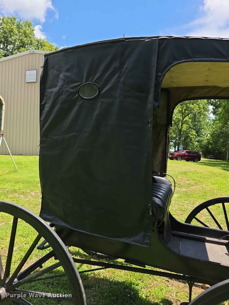 image for item EV2270 Moline horse buggy