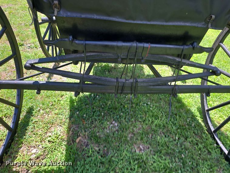 image for item EV2270 Moline horse buggy
