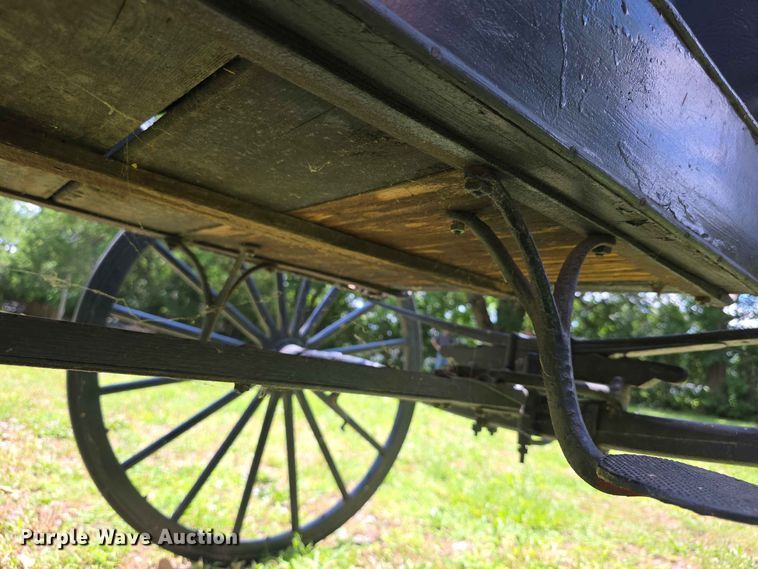image for item EV2270 Moline horse buggy