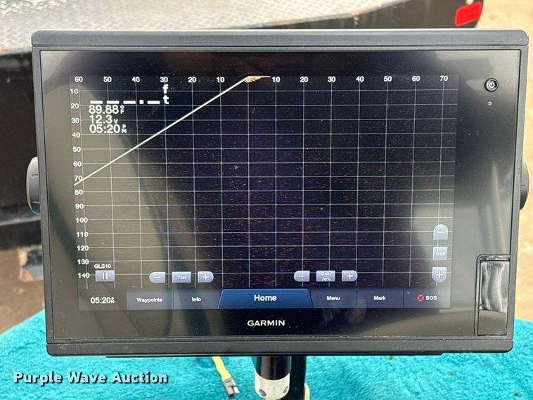 image for item EV2996 1995 Predator Boats 222 boat