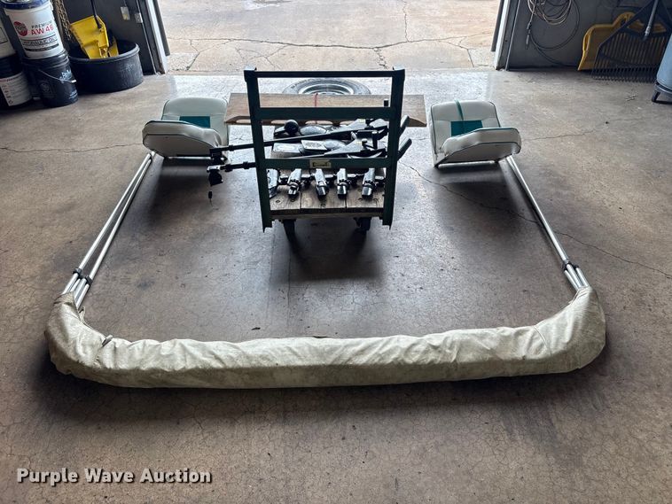 image for item EV2996 1995 Predator Boats 222 boat