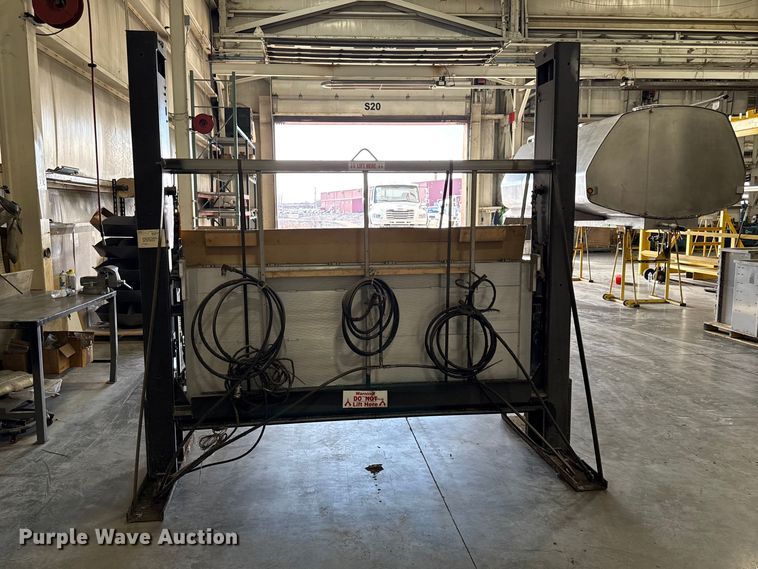 image for item EV7534 Thieman TRD44 tailgate lift