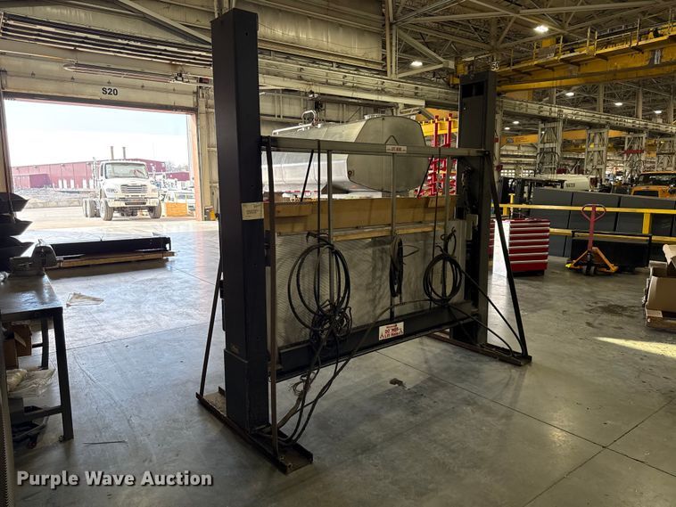 image for item EV7534 Thieman TRD44 tailgate lift