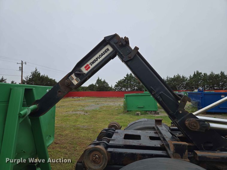 image for item EW0180 2006 Kenworth T300 hook lift truck