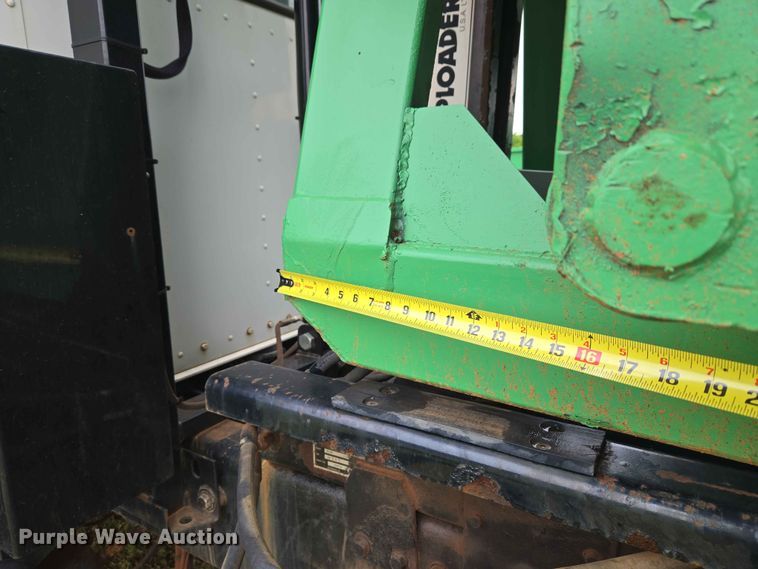 image for item EW0180 2006 Kenworth T300 hook lift truck