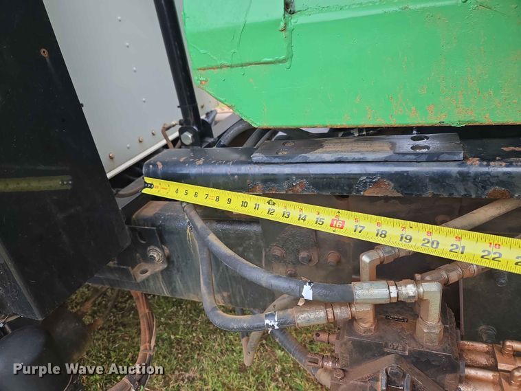 image for item EW0180 2006 Kenworth T300 hook lift truck