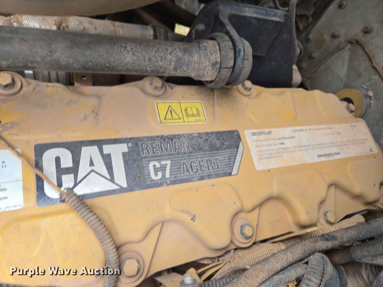 image for item EW0180 2006 Kenworth T300 hook lift truck