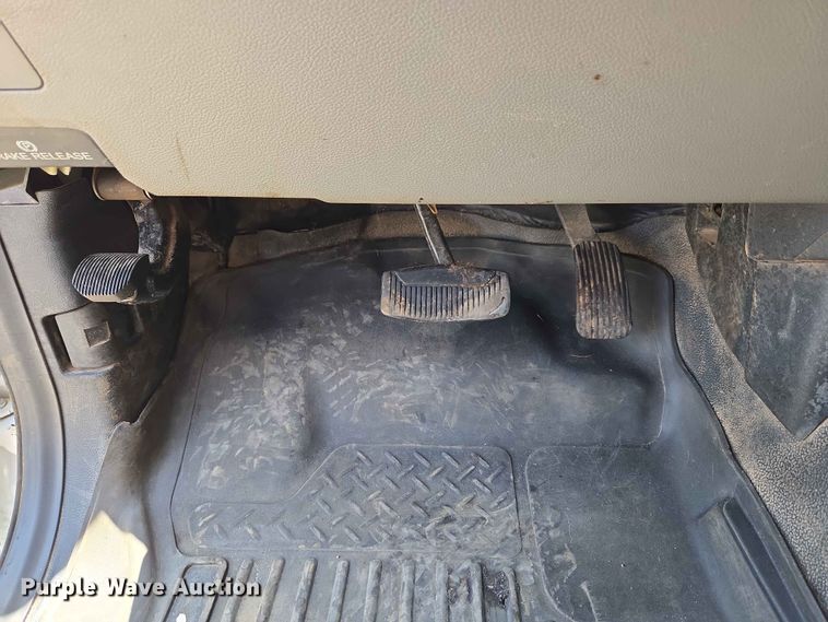 image for item EW0304 2019 Ford F250 Super Duty Crew Cab pickup truck