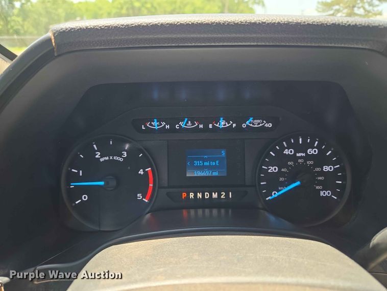 image for item EW0304 2019 Ford F250 Super Duty Crew Cab pickup truck