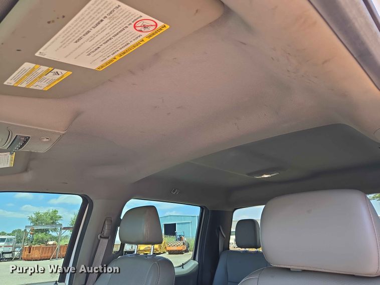 image for item EW0304 2019 Ford F250 Super Duty Crew Cab pickup truck
