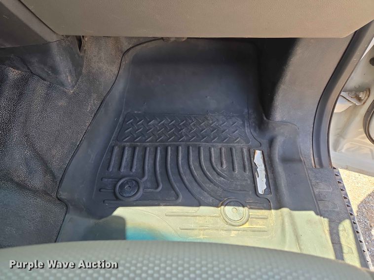 image for item EW0304 2019 Ford F250 Super Duty Crew Cab pickup truck