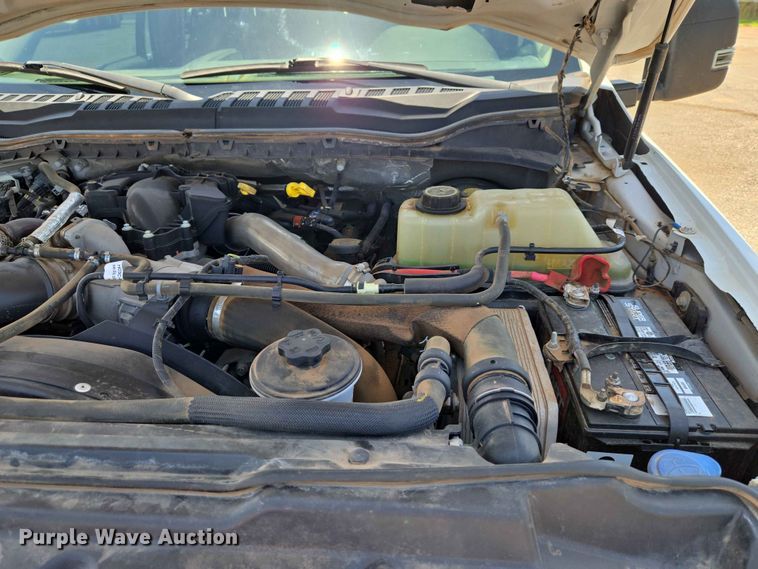 image for item EW0304 2019 Ford F250 Super Duty Crew Cab pickup truck