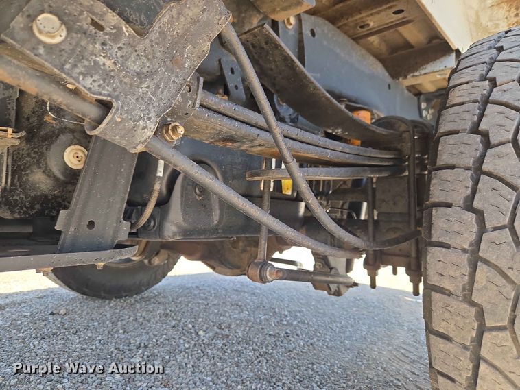 image for item EW0304 2019 Ford F250 Super Duty Crew Cab pickup truck