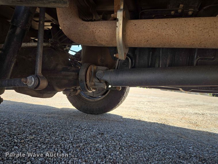 image for item EW0304 2019 Ford F250 Super Duty Crew Cab pickup truck