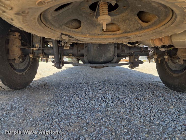 image for item EW0304 2019 Ford F250 Super Duty Crew Cab pickup truck