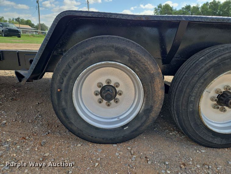 image for item EW0305 2021 Kaufman tilt deck utility trailer
