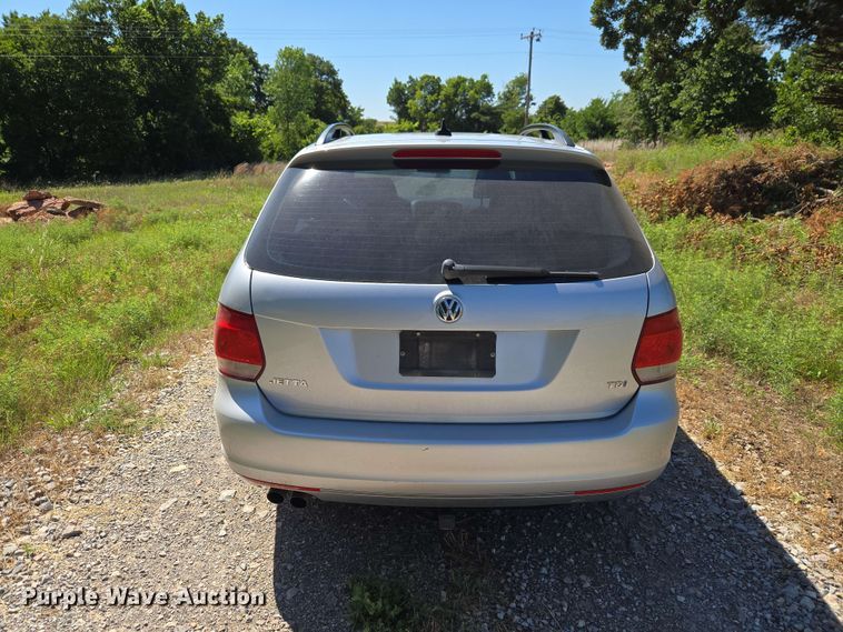 image for item EW0324 2012 Volkswagen Jetta Sportwagen 